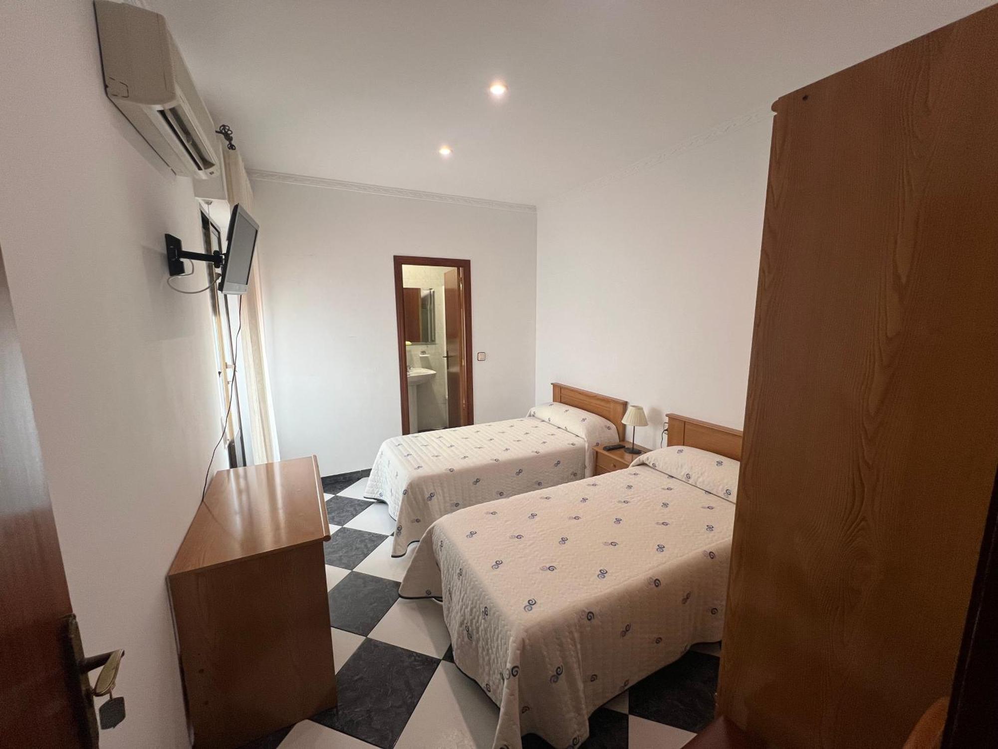 Hostal Los Amigos Siruela Eksteriør bilde