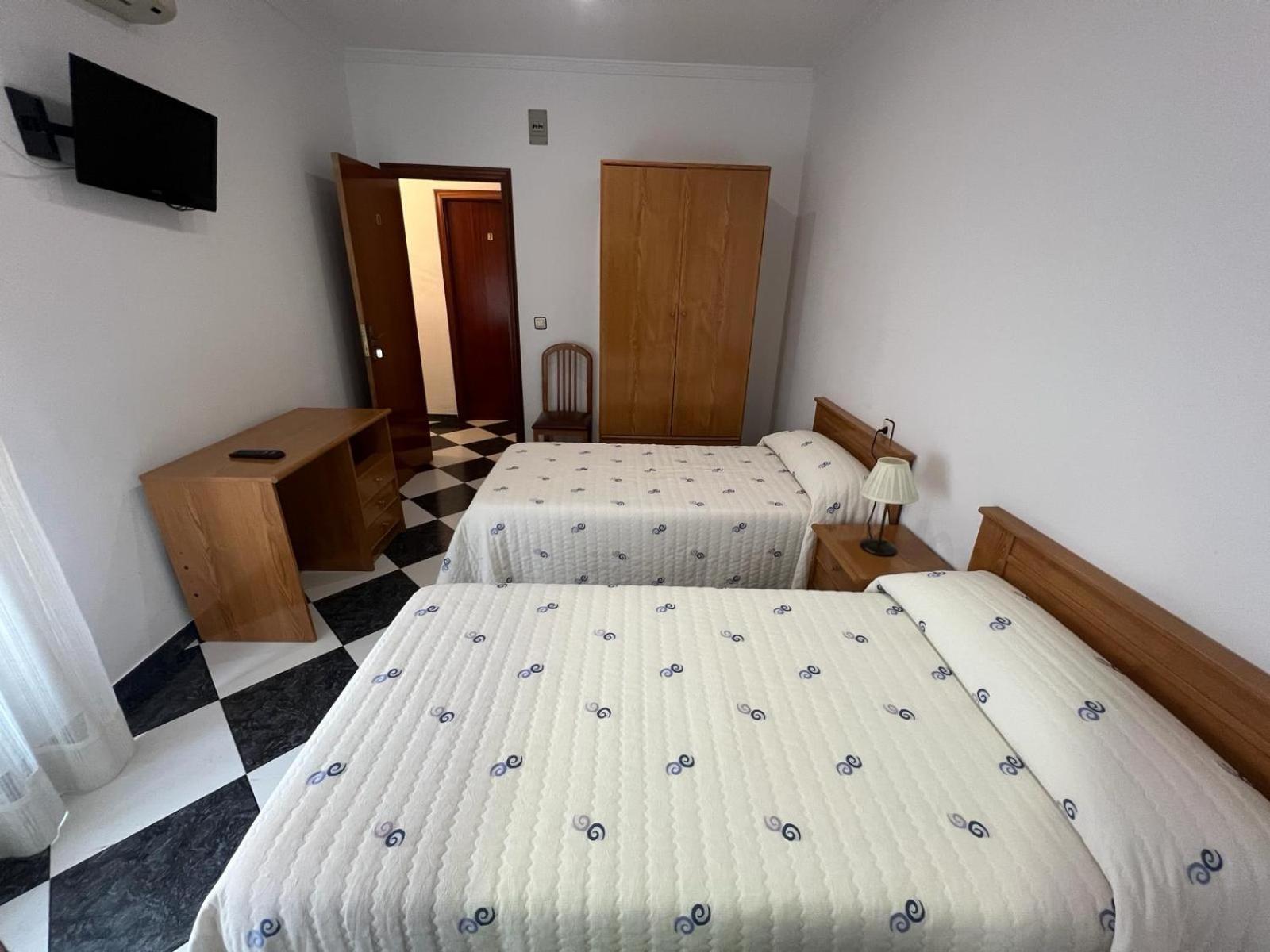 Hostal Los Amigos Siruela Eksteriør bilde